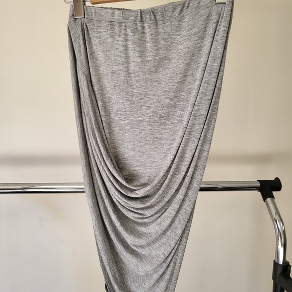 Asymmetrical Grey Knit Bodycon Skirt - Picture 1 of 3